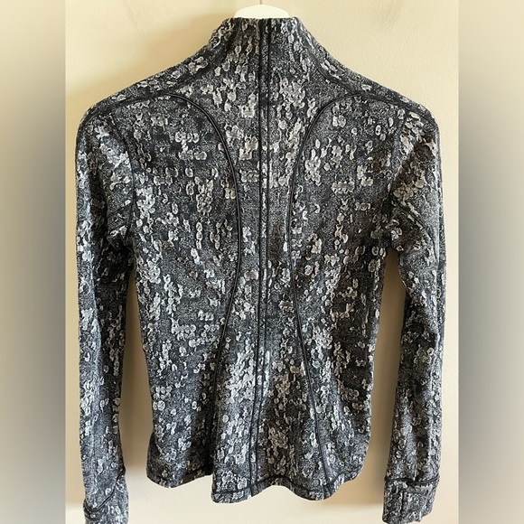 Lululemon Run Briskly 1/2 Zip Eventide Jacquard Black Alpine White Size 4 - Picture 8 of 15